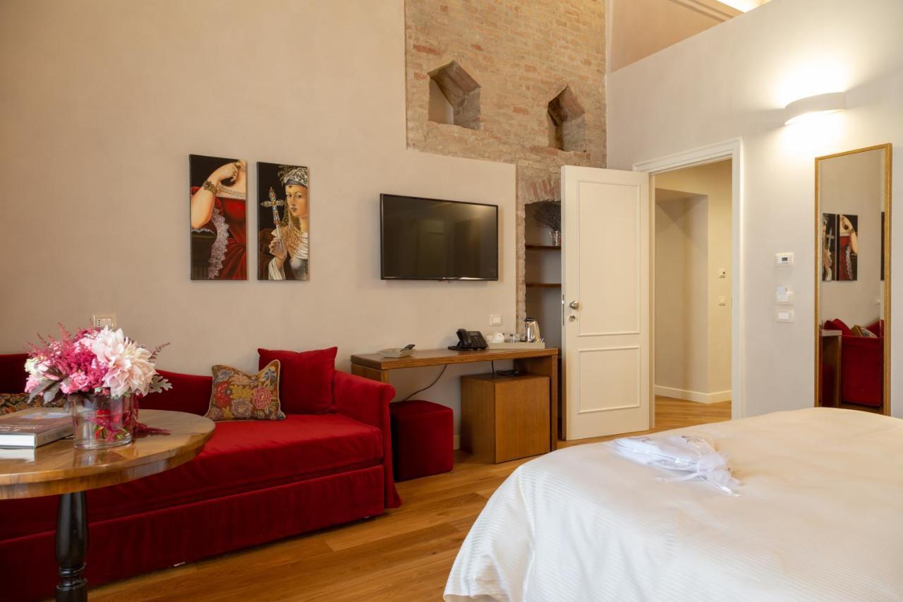 Hotel Dimora Storica Lo Svevo